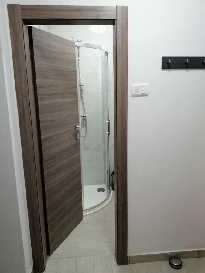 Studio Apartment Mila PUY Exterior foto